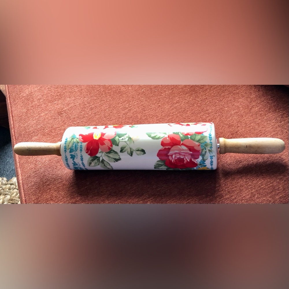 Pioneer Woman Rolling Pin Wild Rose Floral Ceramic W/ Acacia Wood Handle
